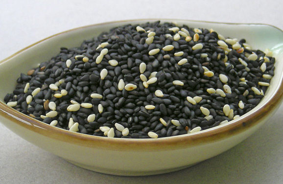 家用榨油機原料芝麻